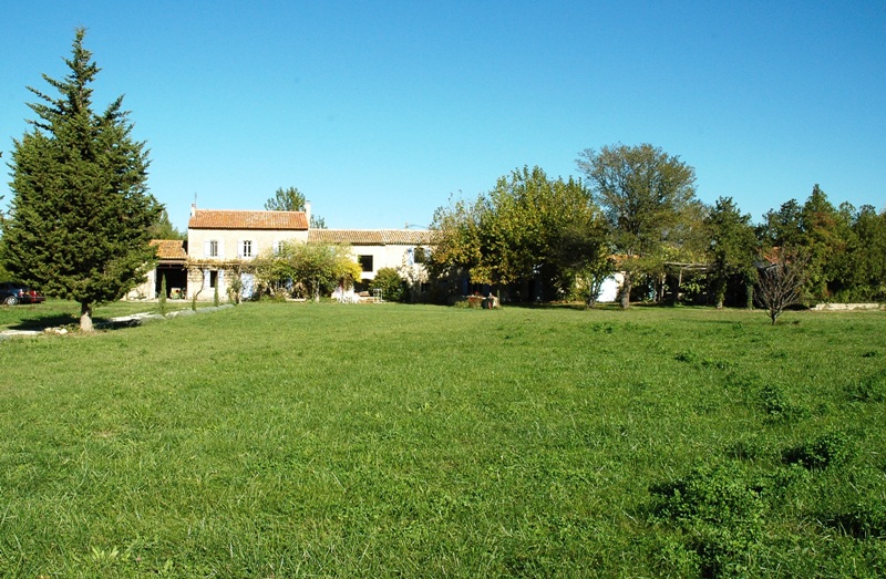 Isle sur la Sorgue, mas ancien sur 5,8 hectares