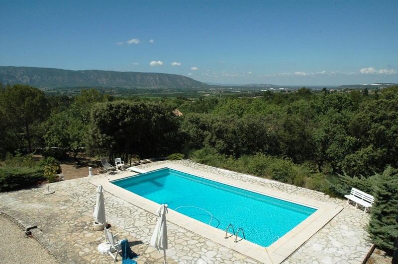 Maison en pierre en Luberon, exceptionelle emplacement  !