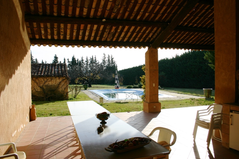 Mas en Provence en vente en sud Luberon avec piscine