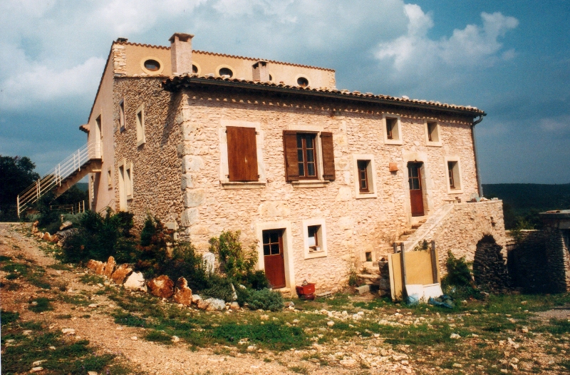 Domaine de 42 hectares en Vaucluse, entre Mont ventoux et Luberon