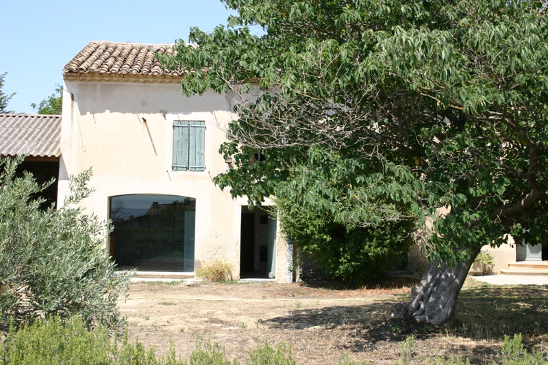 Mas en Provence a vendre avec manege et boxs a chevaux