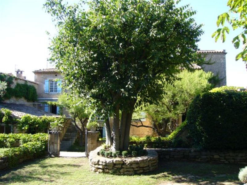 authentique mas du XVIIème en Luberon sur trois niveaux
