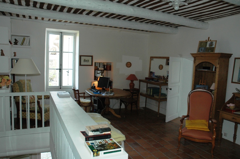 Maison de hameau avec piscine  en Luberon, proche de Gordes  