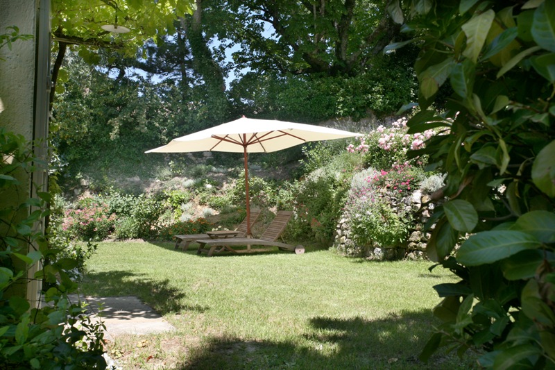 Mas en Provence sud Luberon entièrement restauré, surface utile de 230 m²