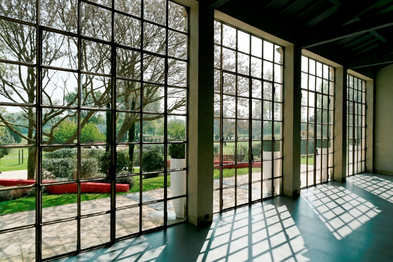 Mas du 18ème Siècle au coeur des Alpilles avec tennis et piscine