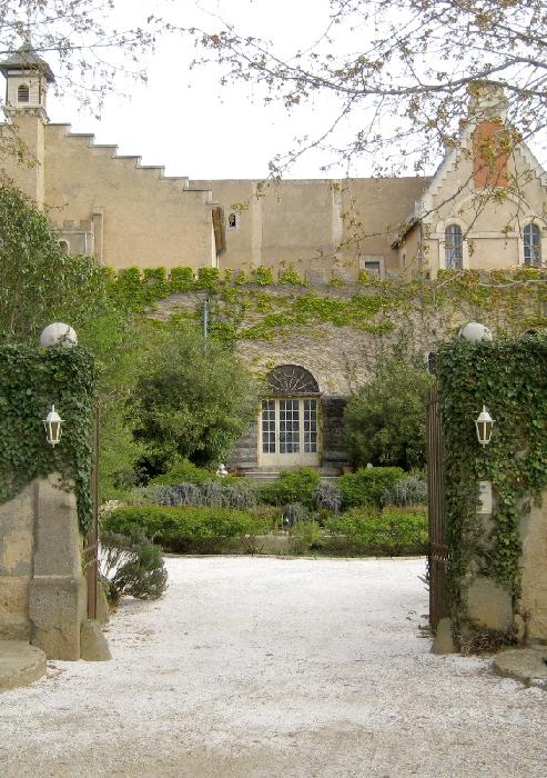 Superbe château du XIème siècle en vente dans le sud de la France