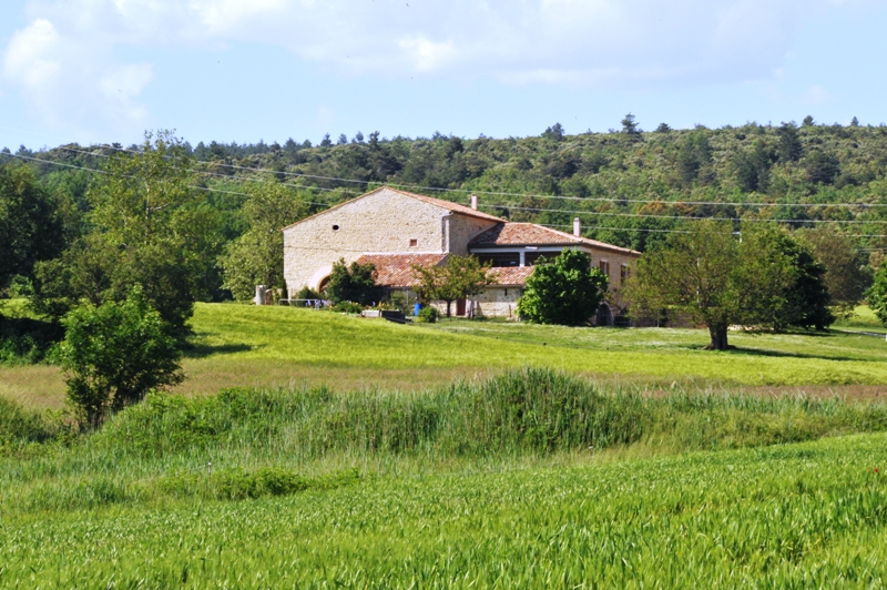 Domaine de 12 hectares d'un seul tenant avec vue imprenable sur le Luberon