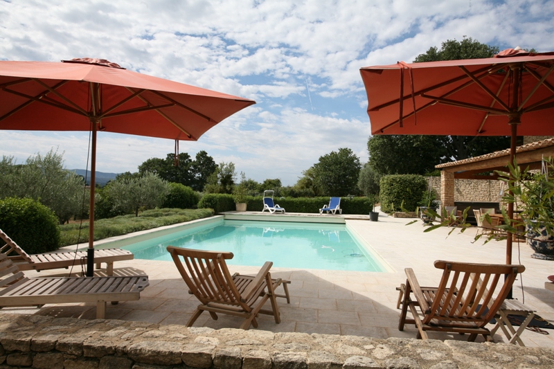 Luberon, maison en pierre de Gordes, possibilité de chambres d'hôtes.