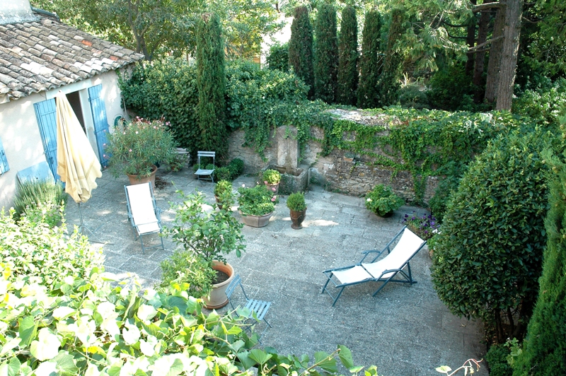 Maison de village avec jardin clos