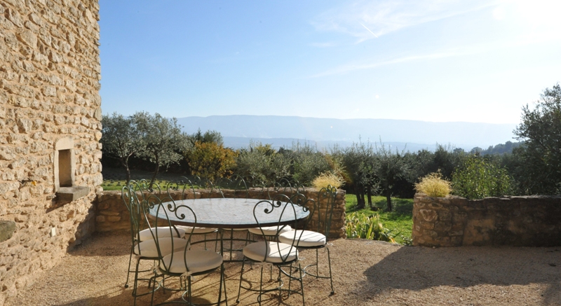 Ancien mas rénové en Luberon