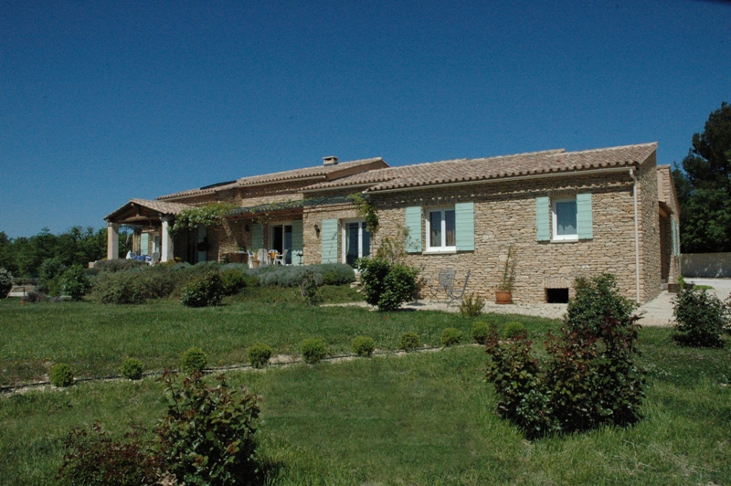 Maison moderne - magnifique vue sur Luberon