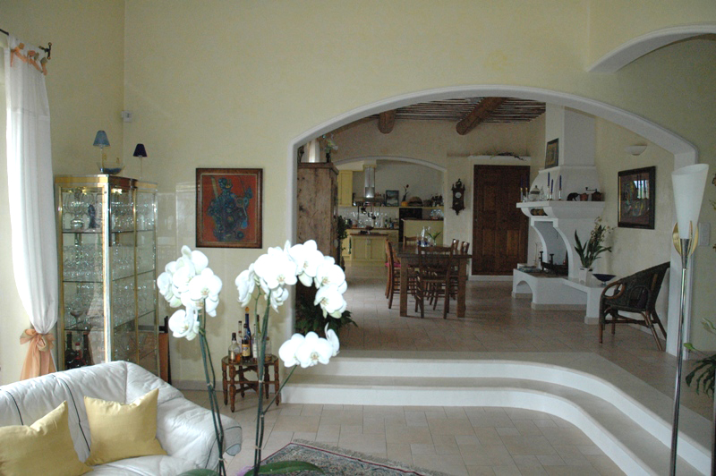 Maison moderne - magnifique vue sur Luberon