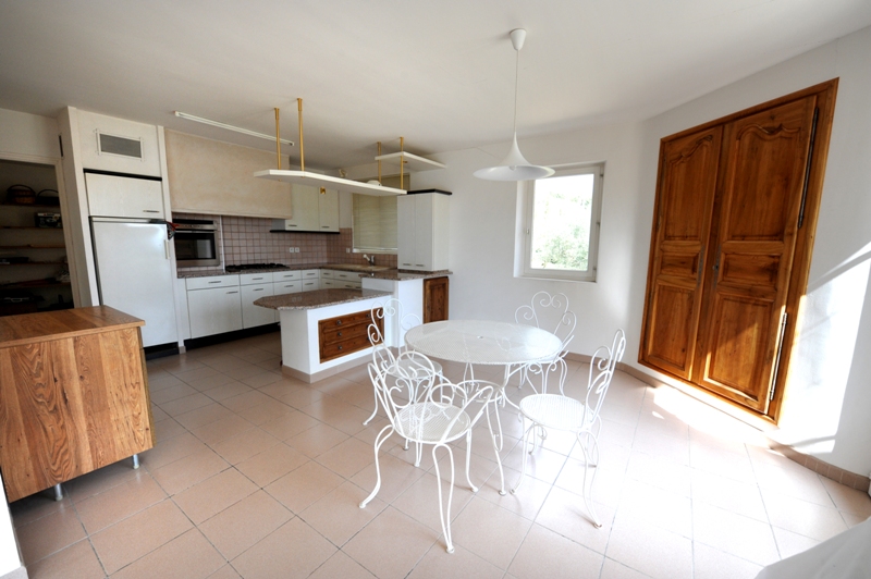 Villa provençale dans le parc du Luberon