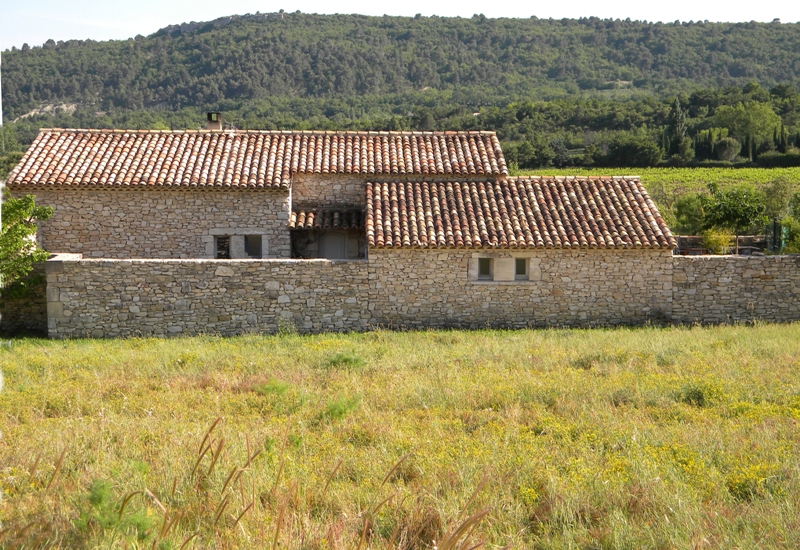 Maison Gordienne face au Luberon
