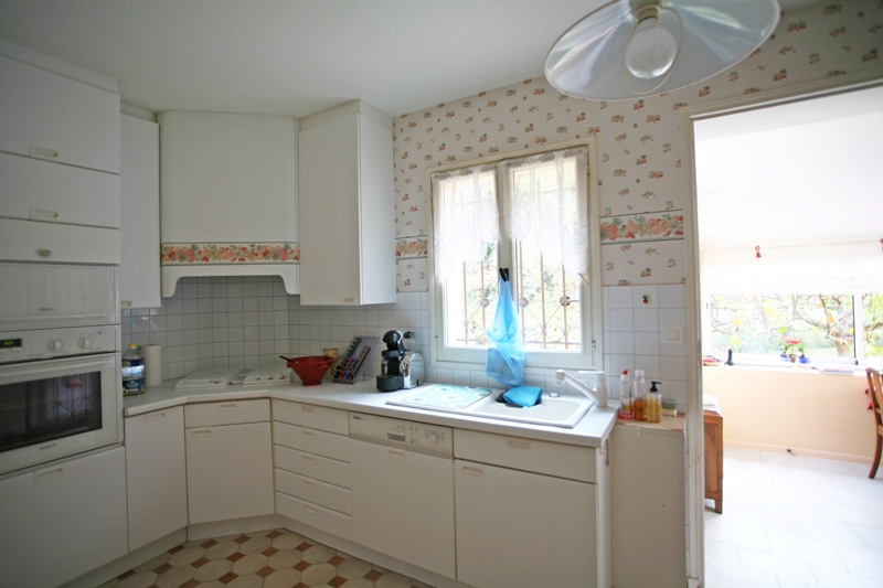Au coeur du massif du Luberon, maison contemporaine d'environ 250 m²
