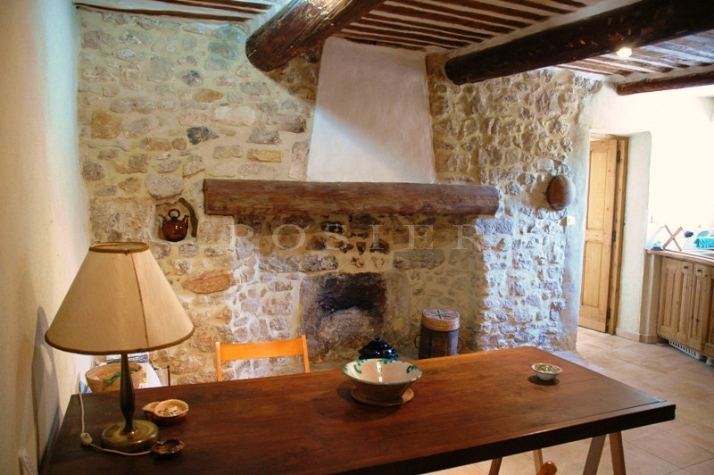 Jolie maison de hameau avec piscine entre Luberon et Ventoux  