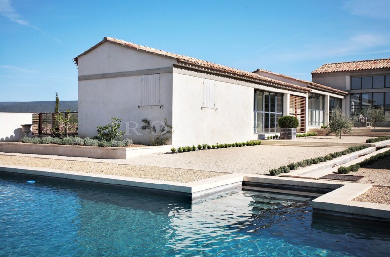 Luberon :   maison contemporaine vendue par ROSIER à Gordes