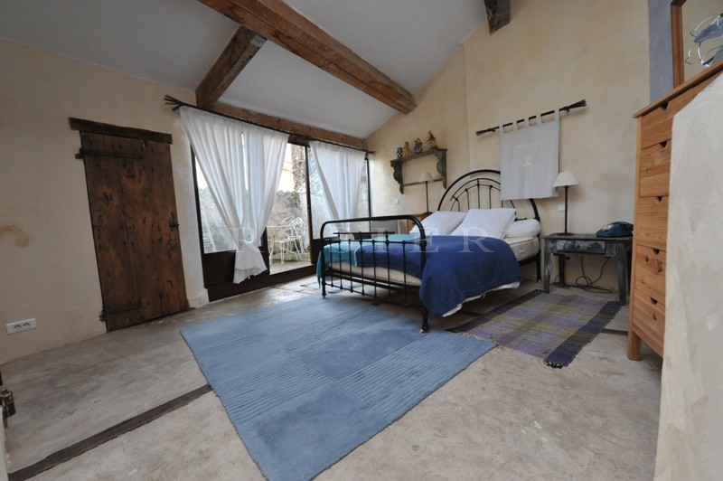 Maison au coeur d'un des villages  du Luberon  