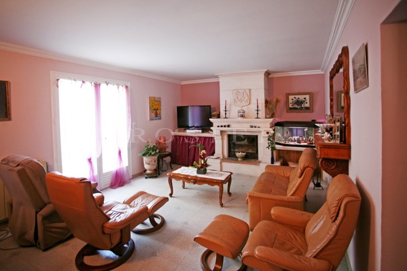 Maison bourgeoise  en bord de Sorgue  
