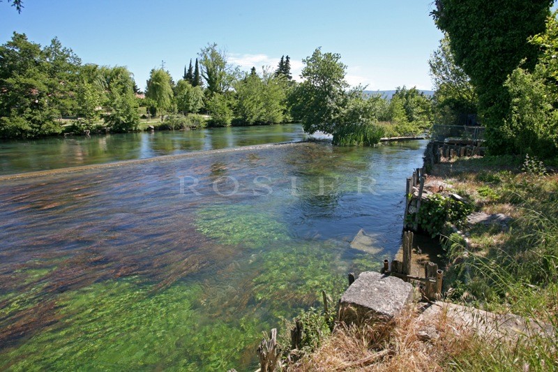 Maison bourgeoise  en bord de Sorgue  