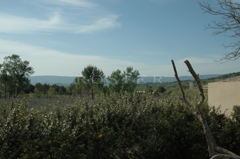 Maison de hameau,  face au Luberon, proche de Gordes  