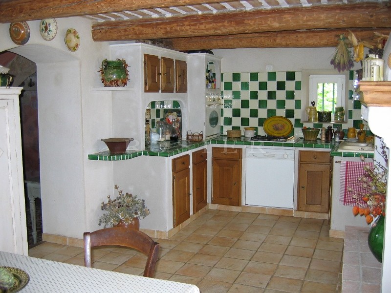 Mas du XVIIIème siècle restauré proche du Luberon, Provence  