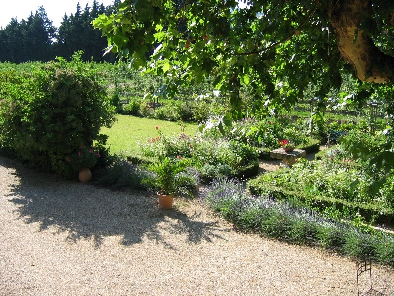 Mas du XVIIIème siècle restauré proche du Luberon, Provence  