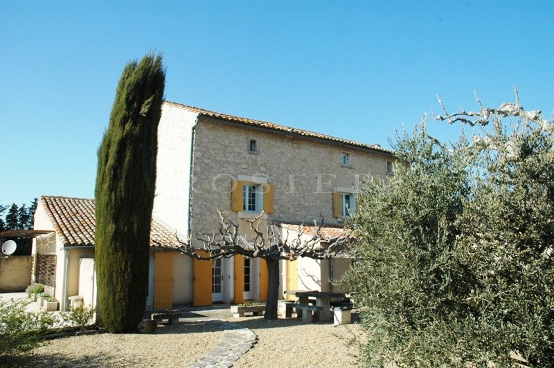 Superbe mas rénové aux portes du Luberon   