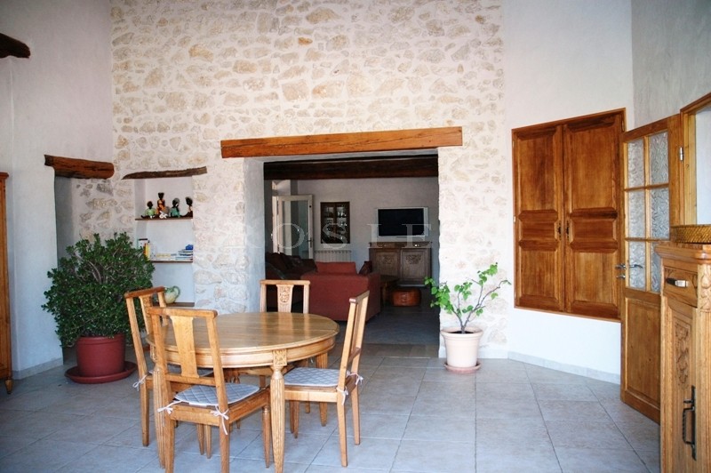 Superbe mas rénové aux portes du Luberon   