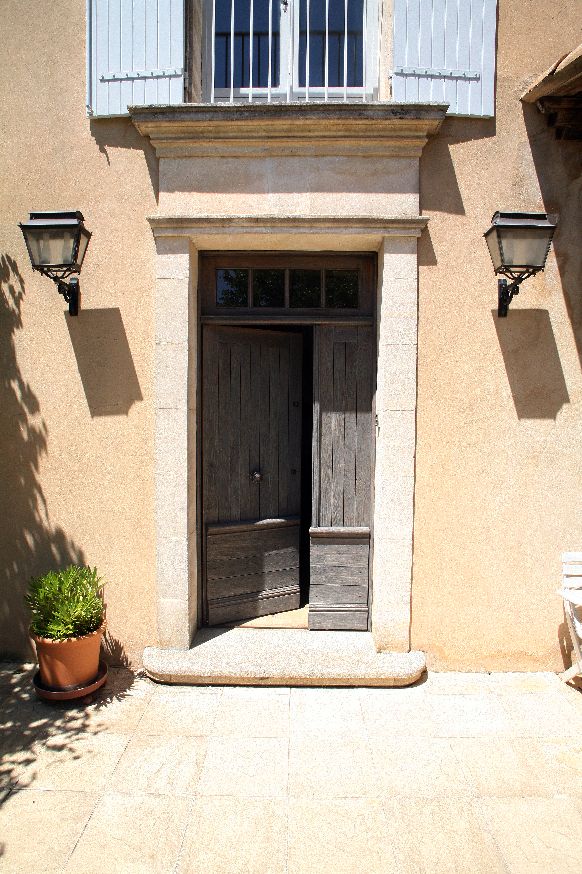 Belle bastide sur 2 hectares de terrain en Luberon   
