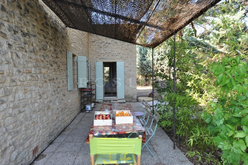 Maison en pierres à vendre en Luberon  
