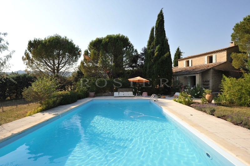 Maison en pierres à vendre en Luberon  