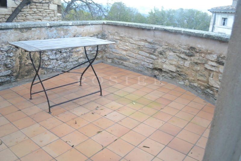 Parc régional du Luberon :   Maison de village rénovée