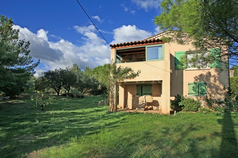 Luberon - Proche Gordes, Maison de hameau entre deux jolis villages du Luberon  