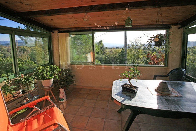 Luberon - Proche Gordes, Maison de hameau entre deux jolis villages du Luberon  