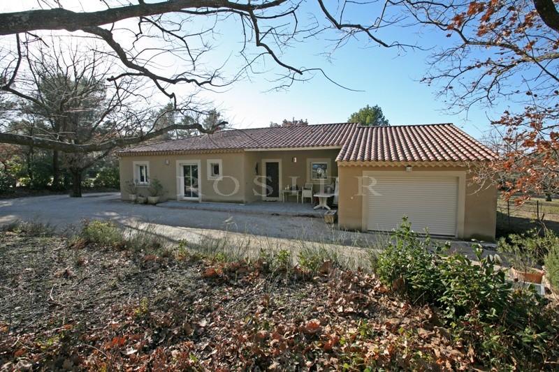 Confortable maison à vendre  entre le Luberon et le mont Ventoux, avec piscine