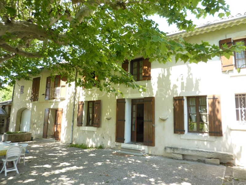Luberon, à vendre, très rare moulin à eau, à rénover, plein de charme avec un beau potentiel - BIEN VENDU -