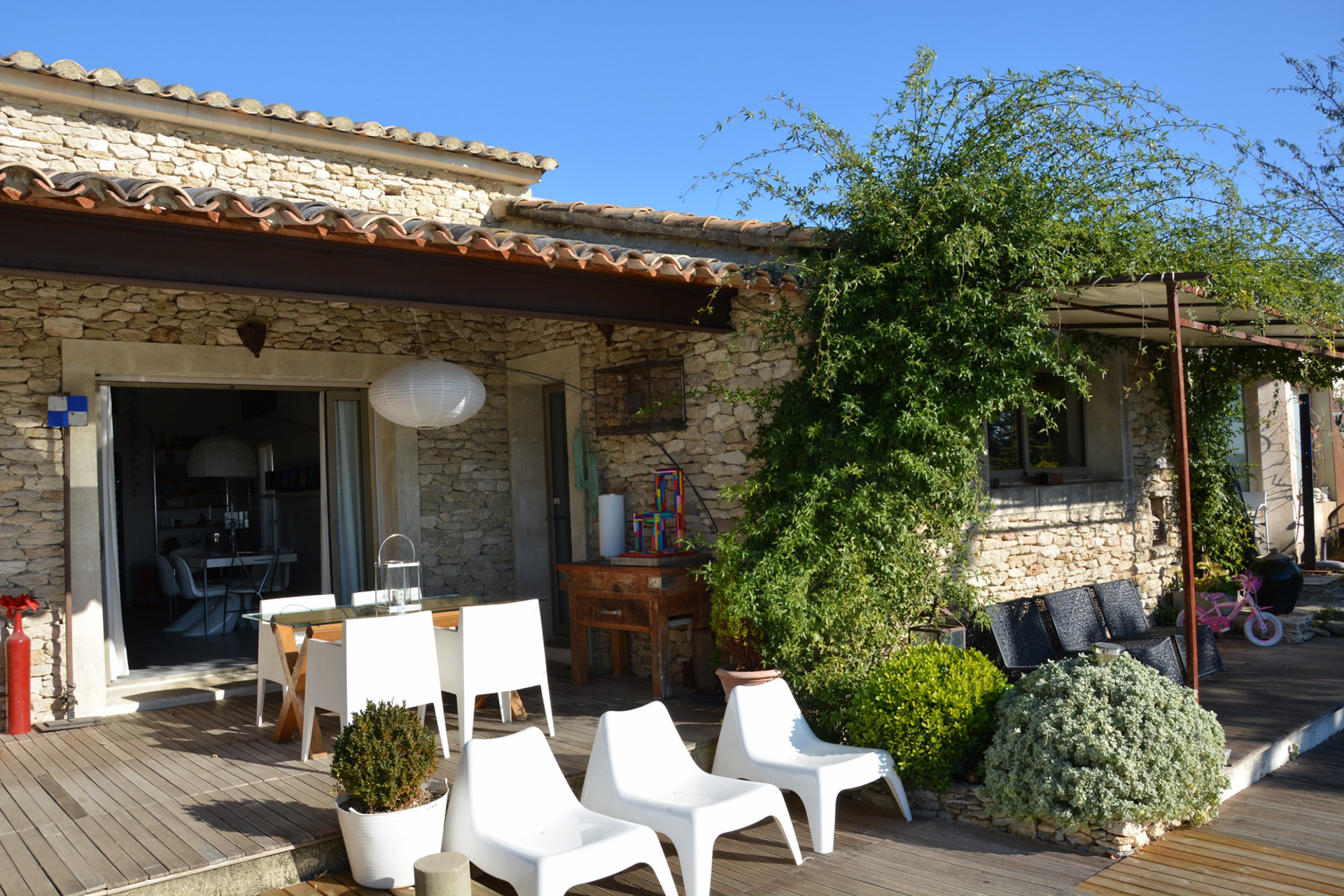 Luberon - Maison de village avec vues.   