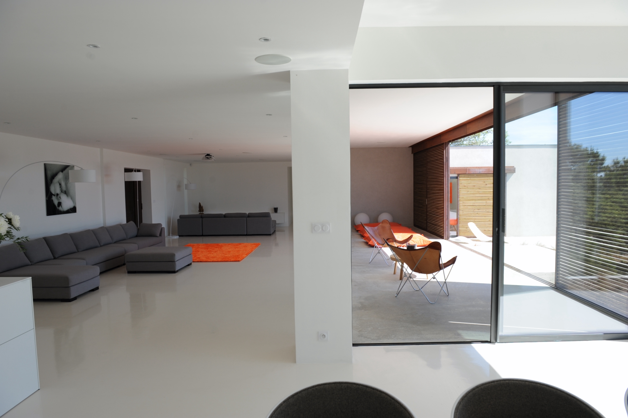 A vendre au coeur du Luberon, maison contemporaine avec piscine et vue    