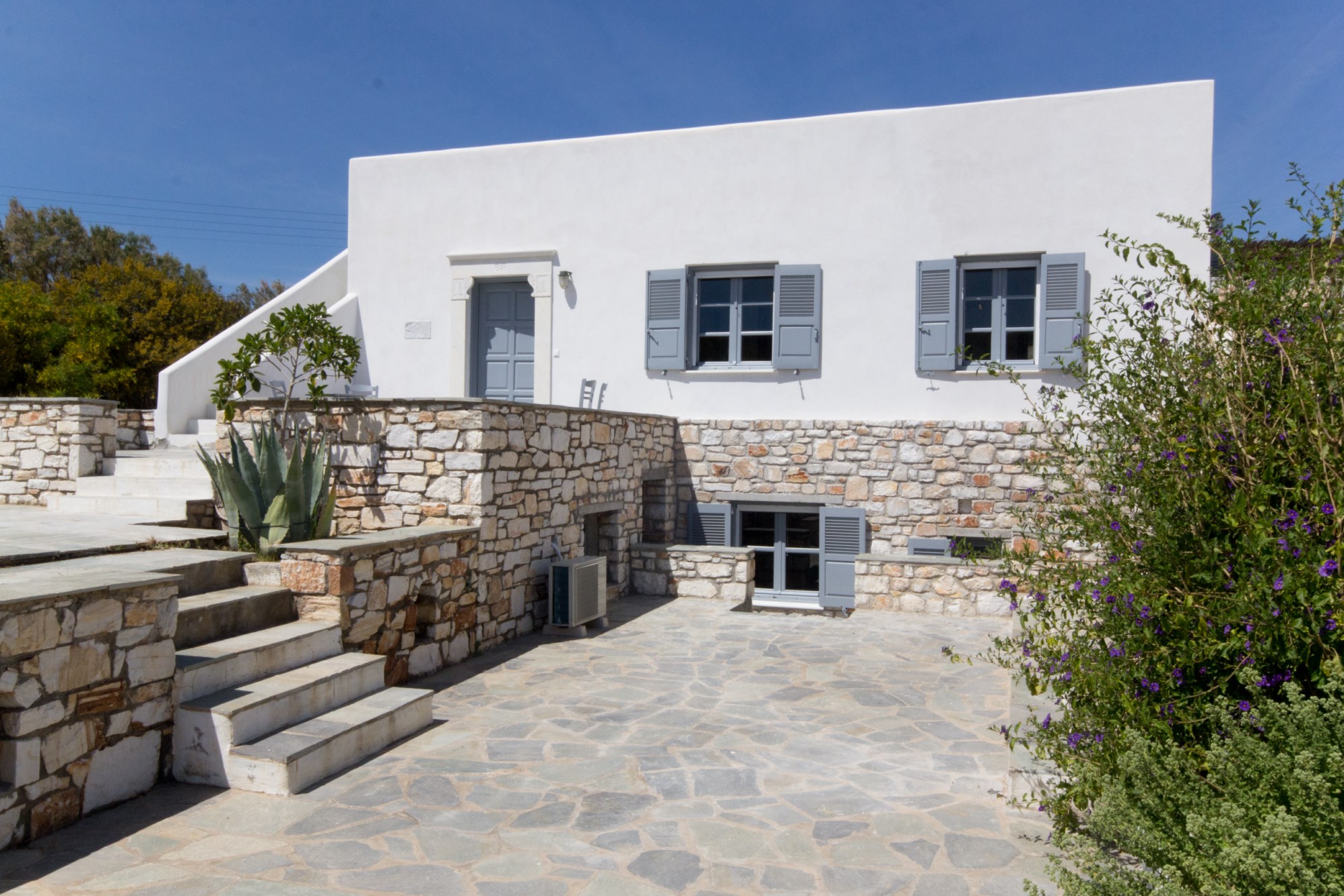 Propriété à vendre en Grèce par ROSIER