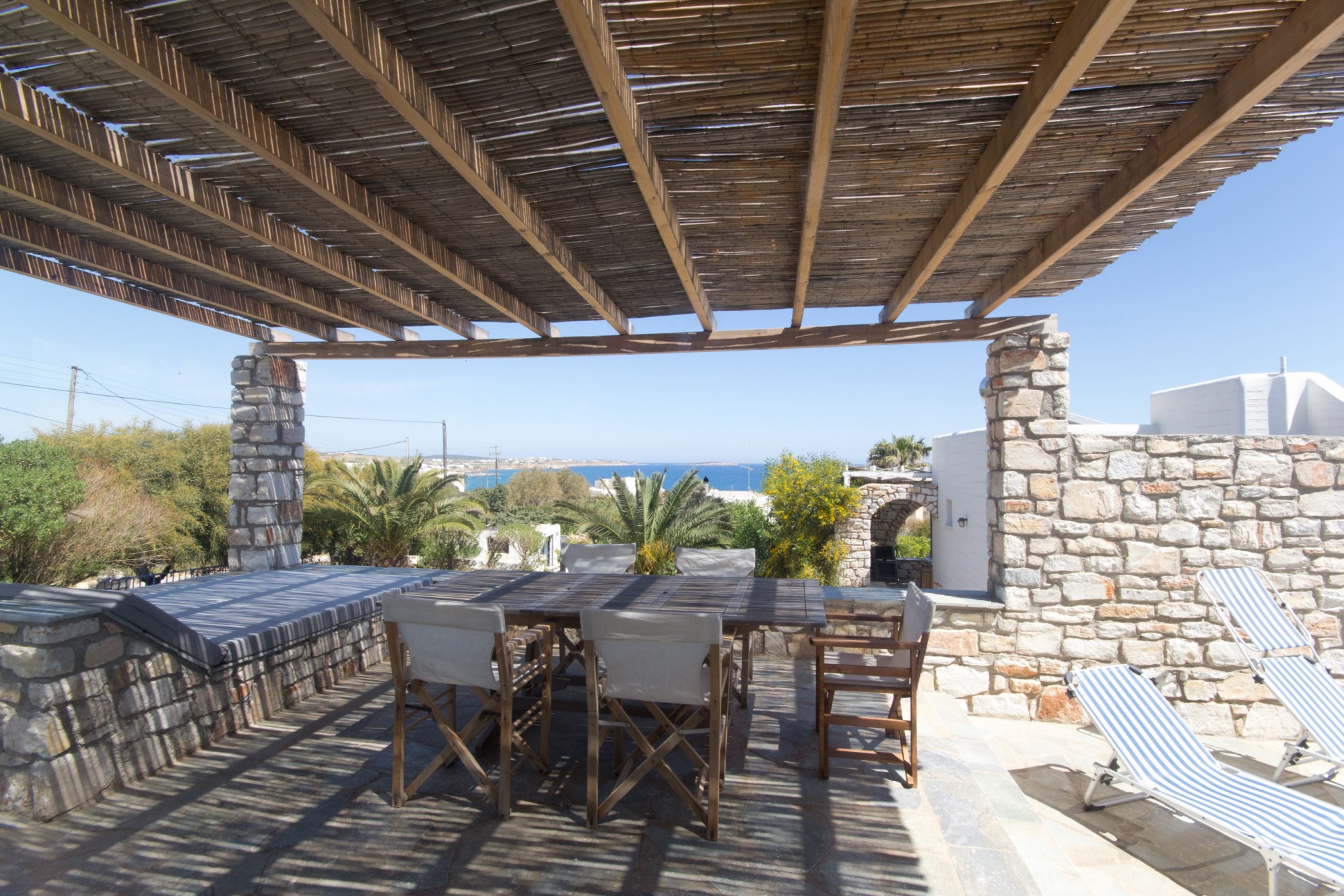 Propriété à vendre en Grèce par ROSIER