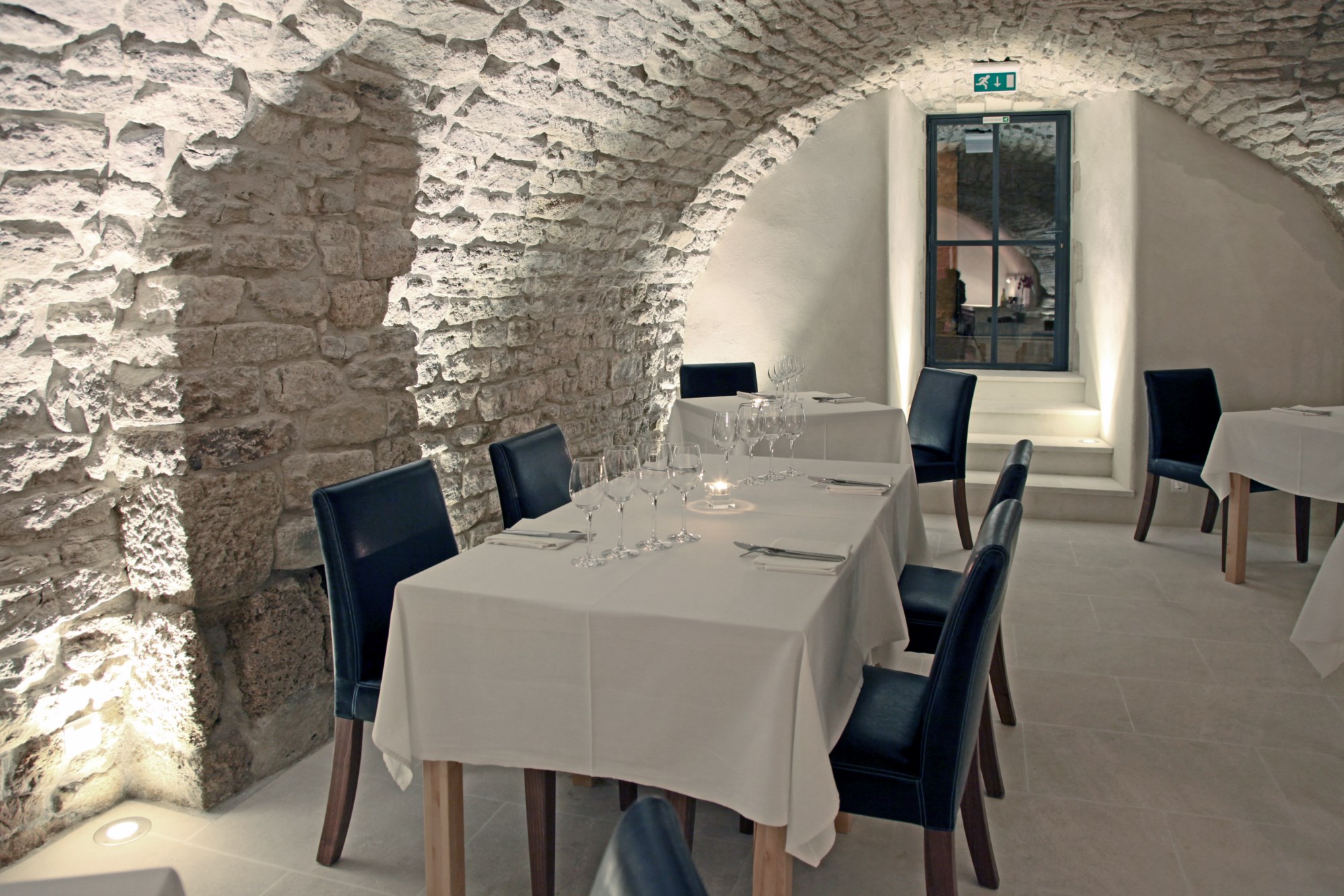 Maison de village rénovée à vendre en Luberon par ROSIER