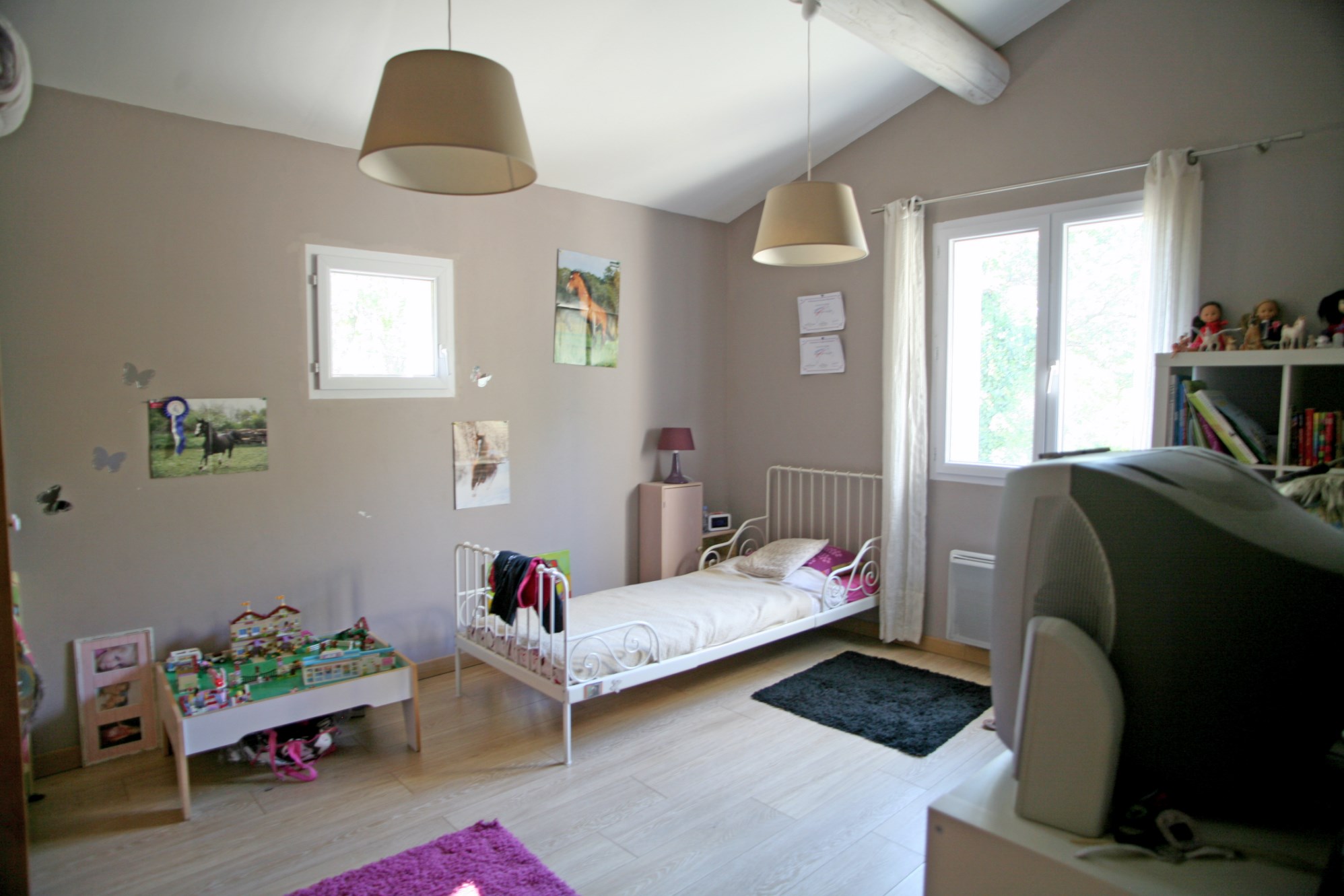 A vendre en Luberon,  maison traditionnelle  implantée sur 6000 m² 