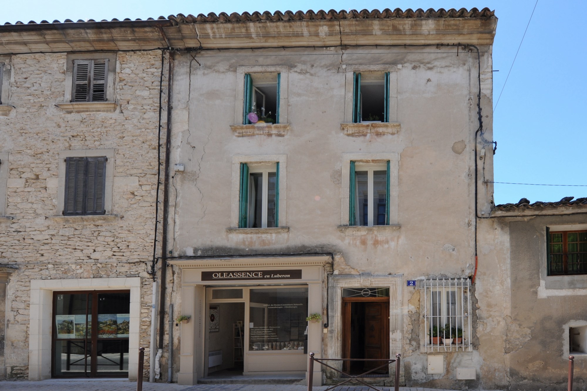 Luberon, à vendre, maison bourgeoise en position centrale,  avec vue panoramique 