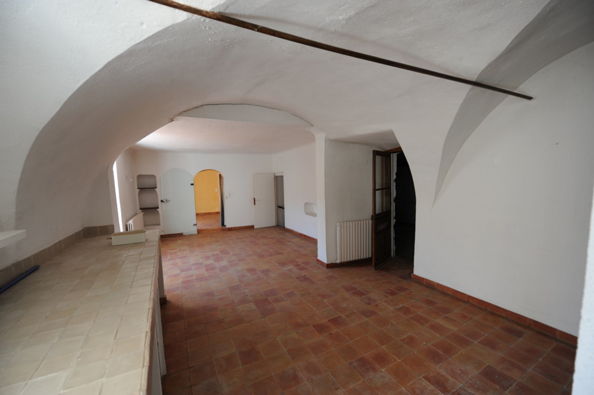 En vente dans le Luberon, grande propriété à rénover   