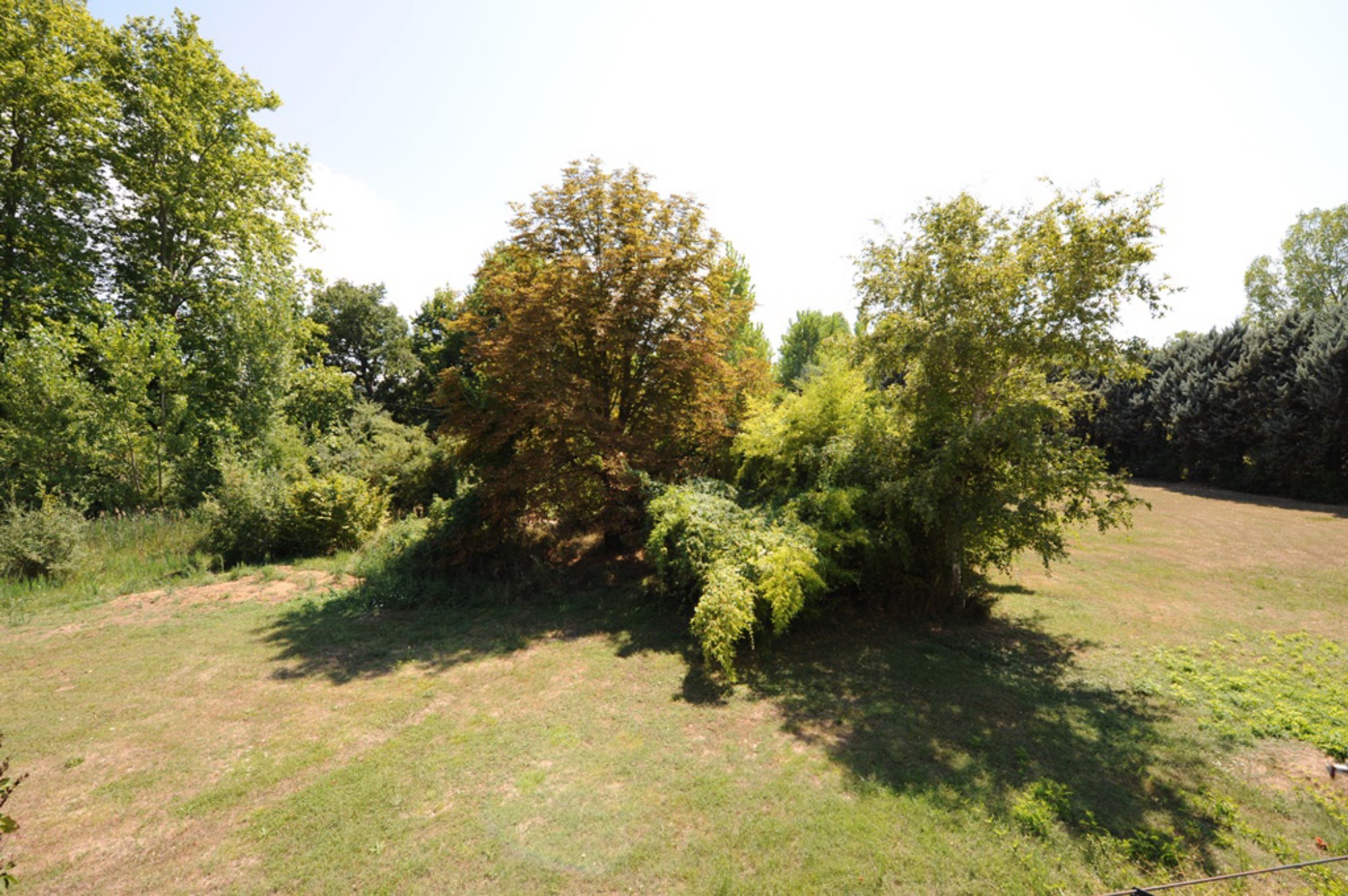 En vente dans le Luberon, grande propriété à rénover   
