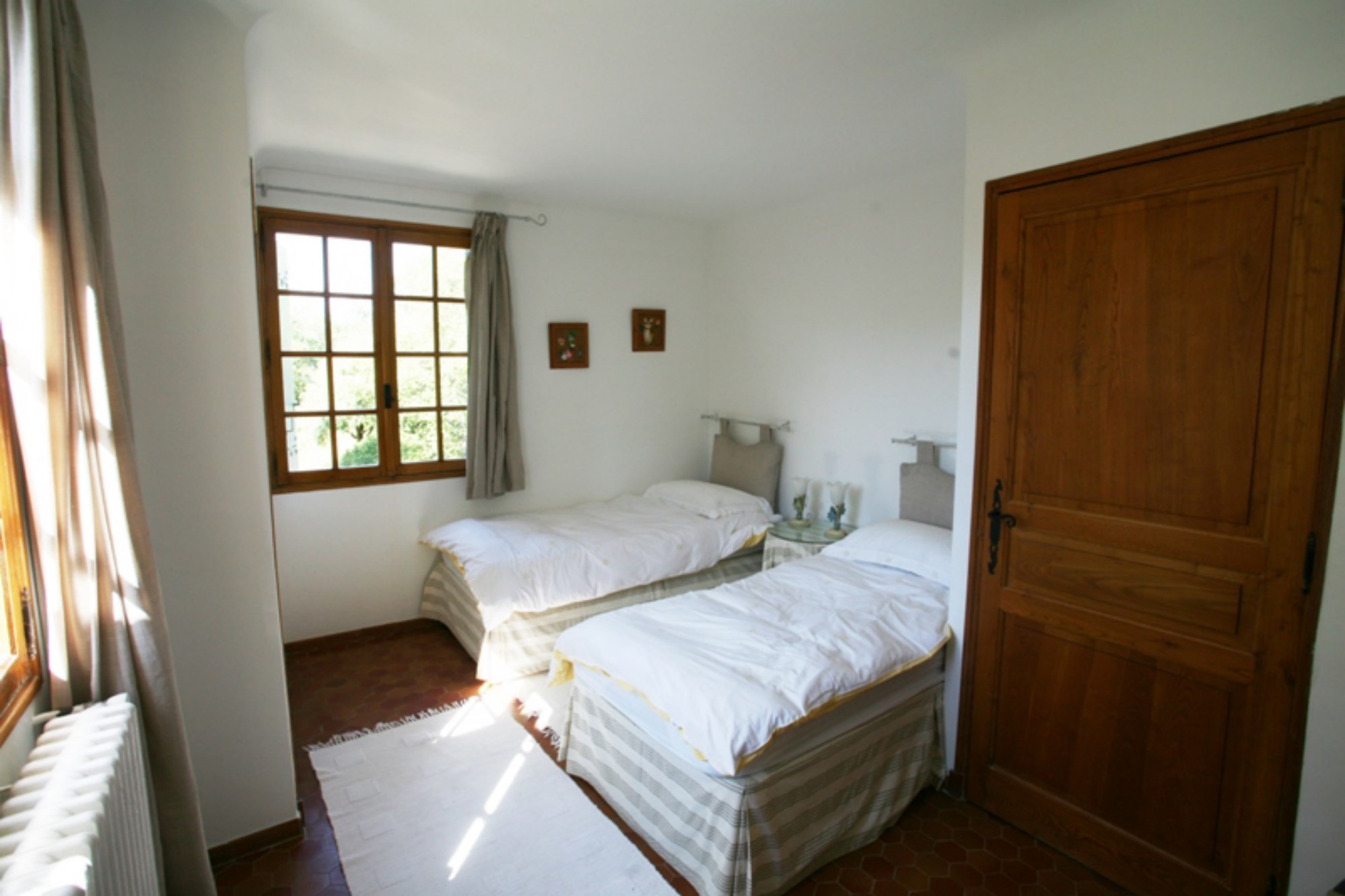 Maison provençale avec piscine et terrasse avec vue panoramique à vendre en Luberon   