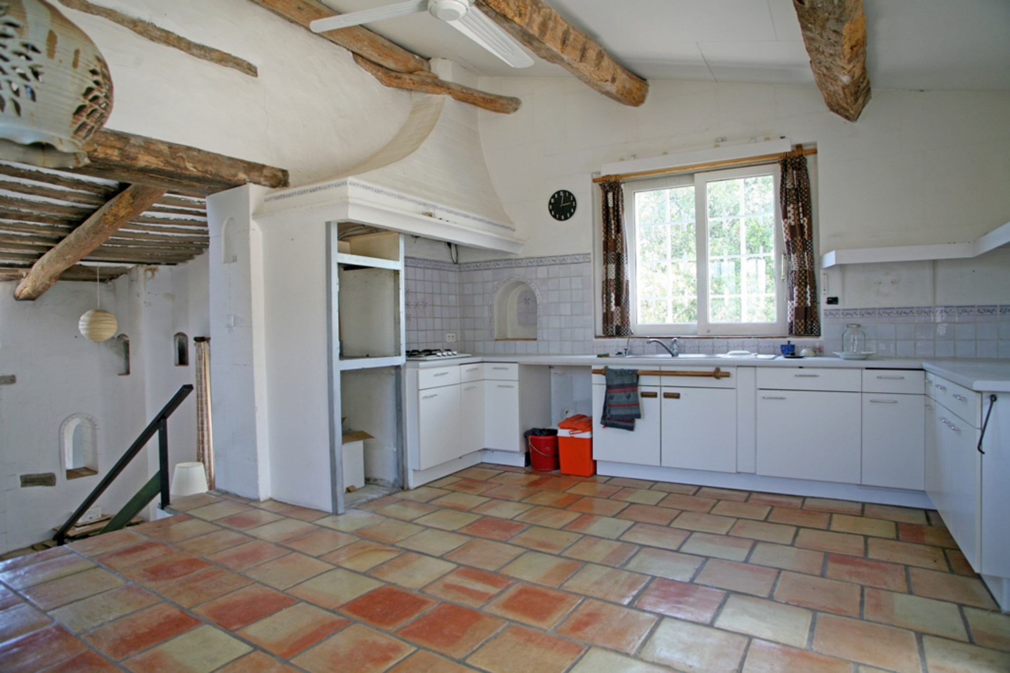 Bergerie à vendre dans un havre de paix face au Luberon   