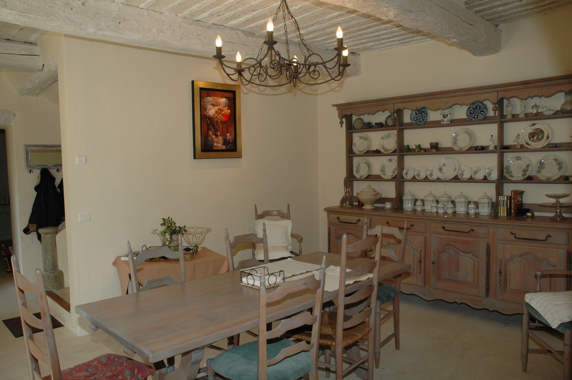 Luberon, en vente, mas du XVIIIème siècle restauré avec piscine, vues et jardin 