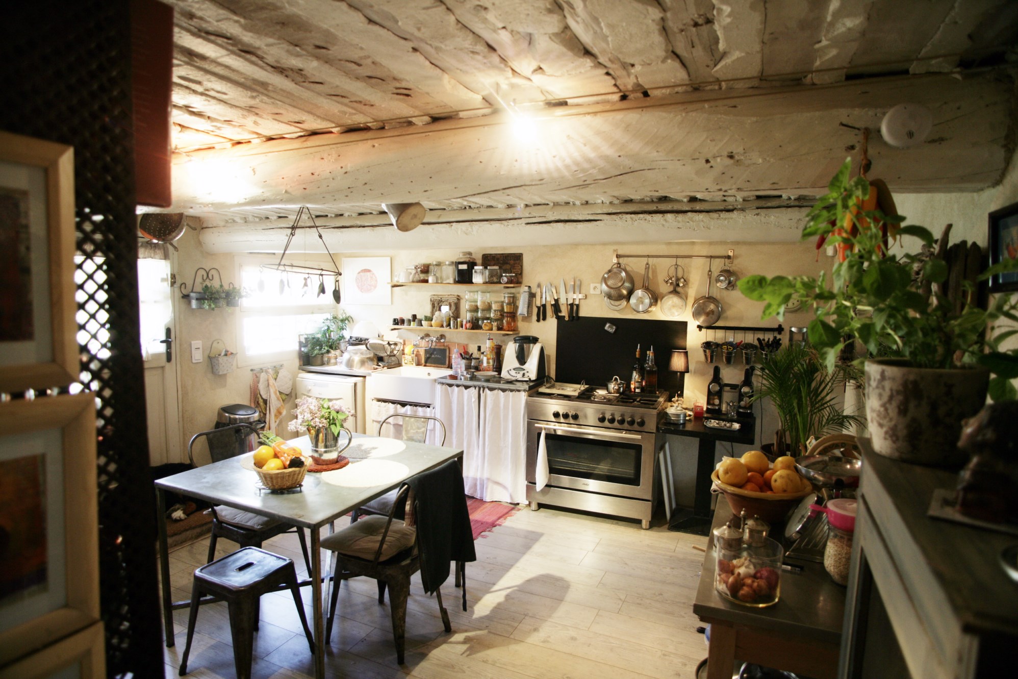 Très beau mas restauré avec dépendances à vendre en Luberon